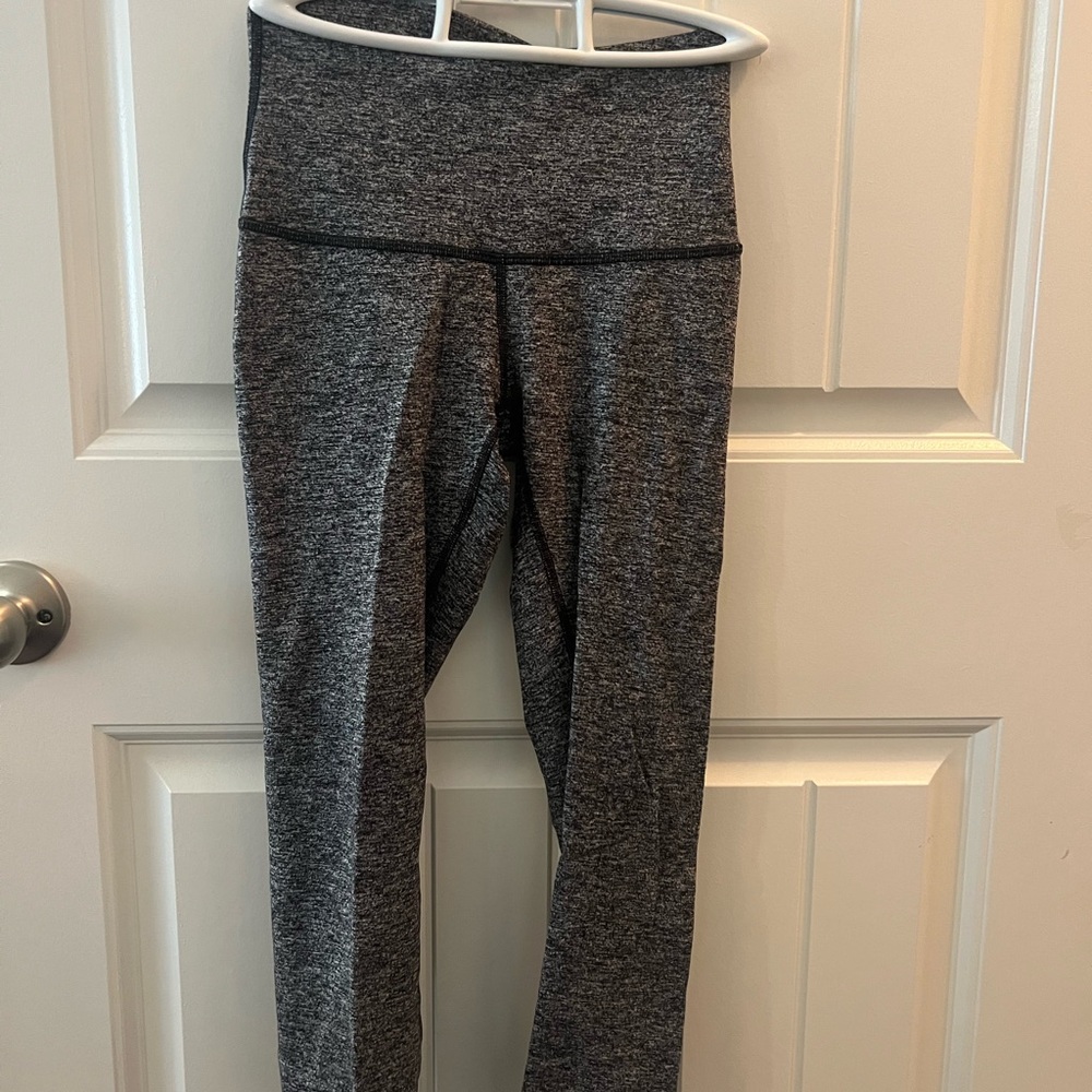 Lululemon slight crop leggings